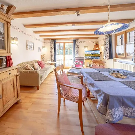 Haus Antonia Apartment *